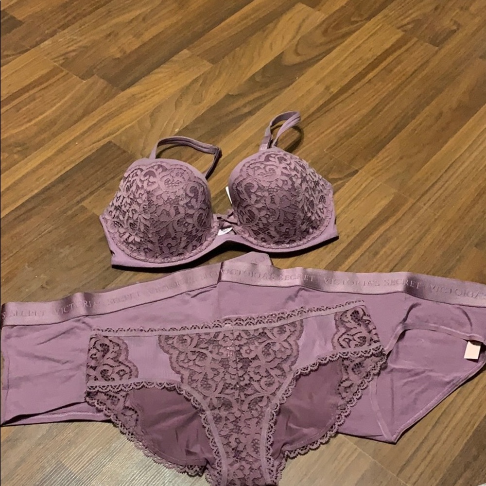 Body By Victoria Bra & Matching Panties